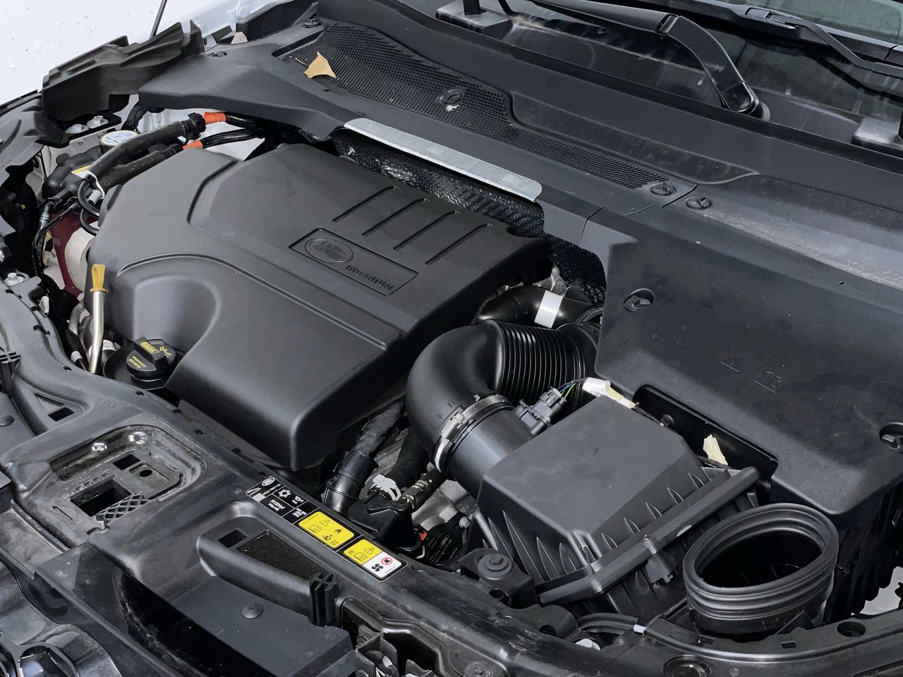 2024 Land Rover DISCOVERY SPORT in Vancouver, British Columbia