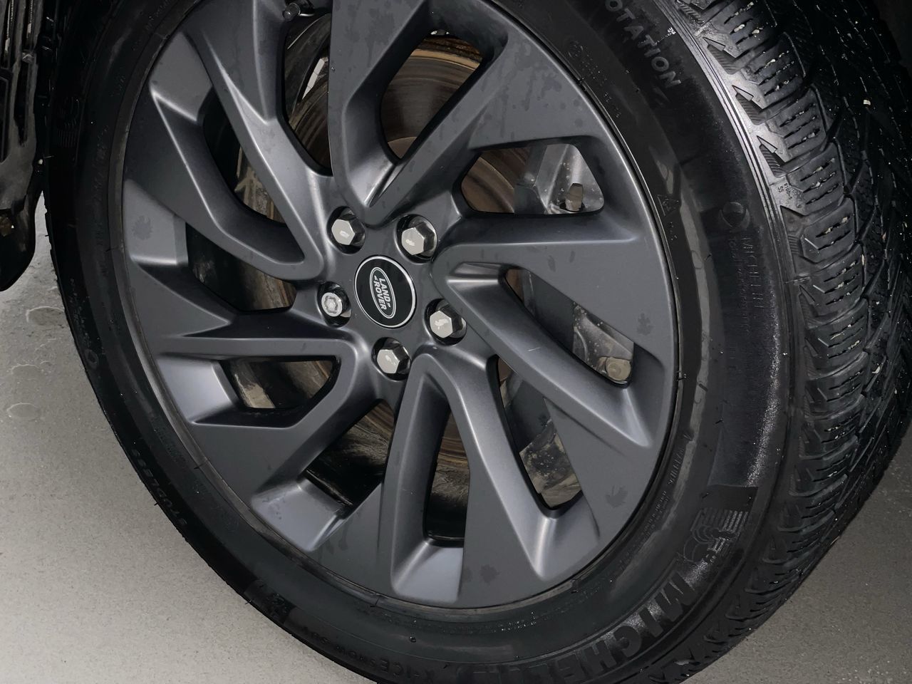 2023 Land Rover Discovery