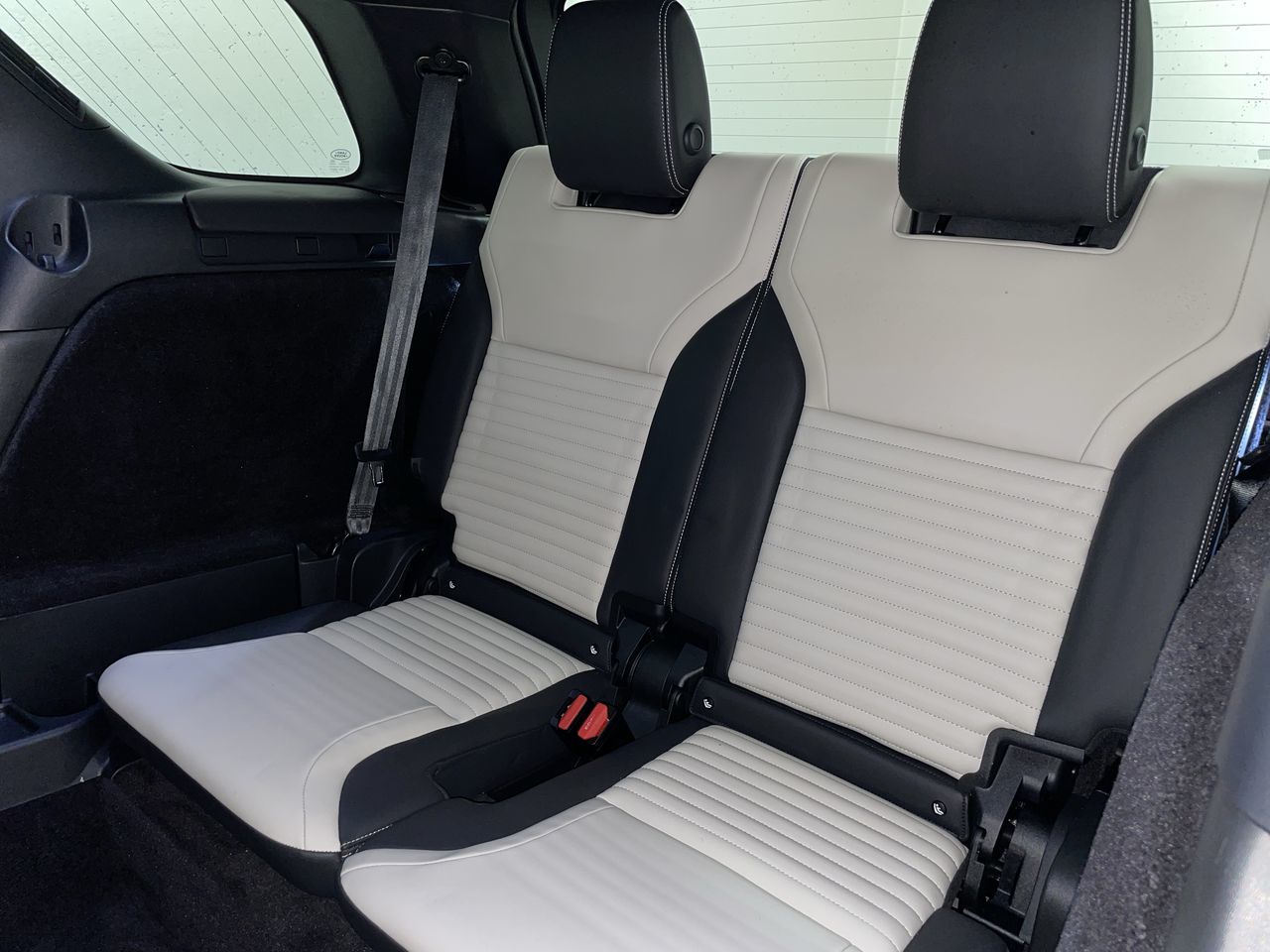 2023 Land Rover Discovery