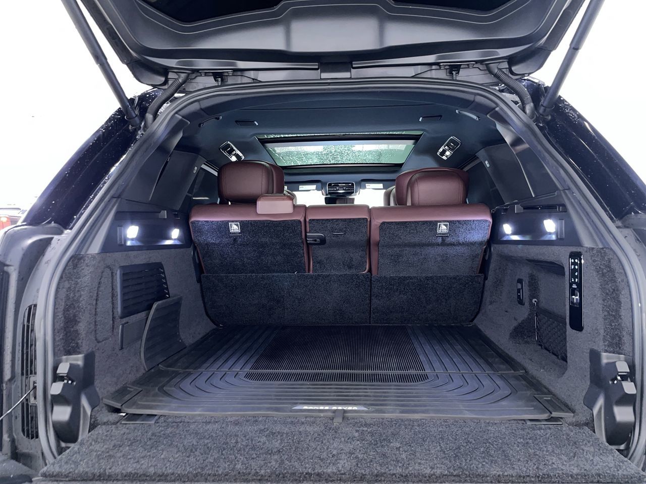 2023 Land Rover New Range Rover