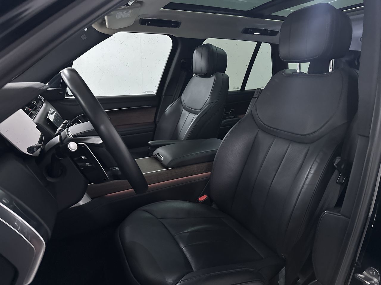 2023 Land Rover New Range Rover