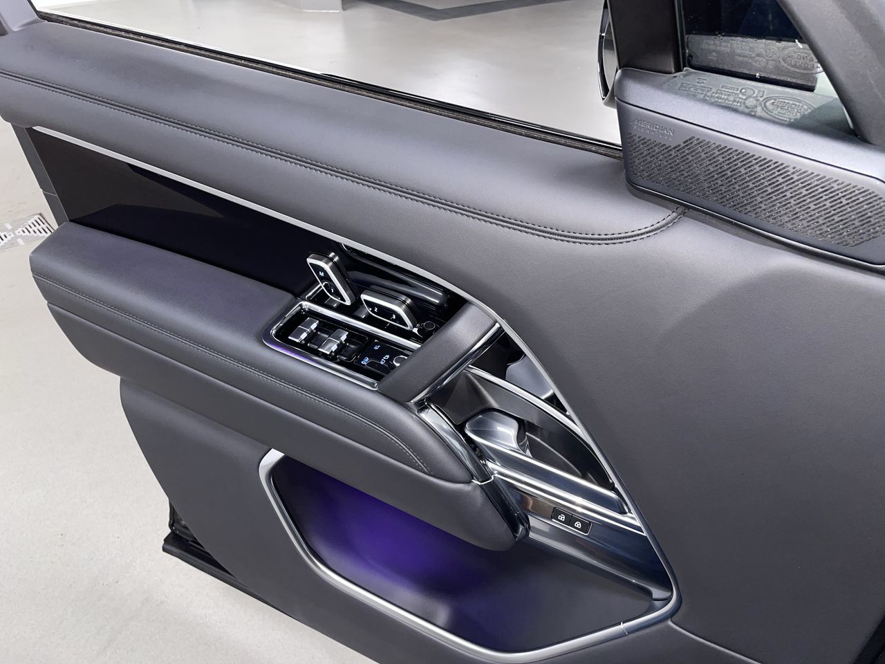 2023 Land Rover New Range Rover
