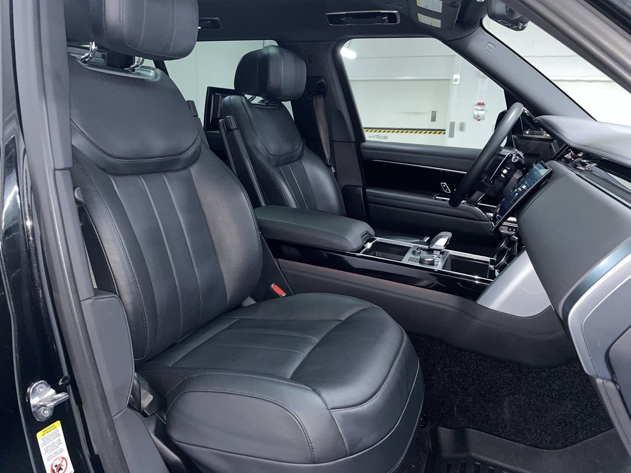 2023 Land Rover New Range Rover