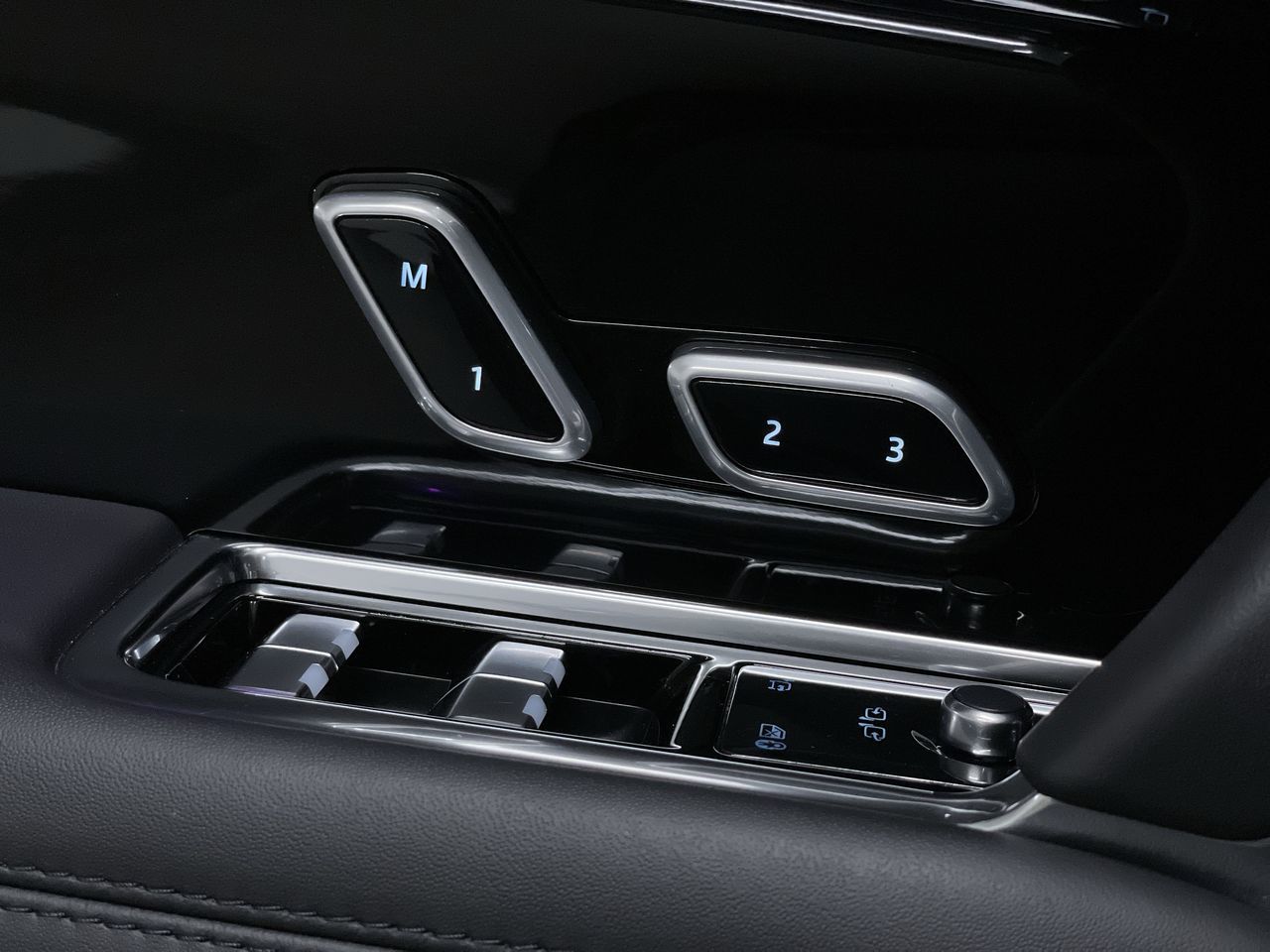 2023 Land Rover New Range Rover