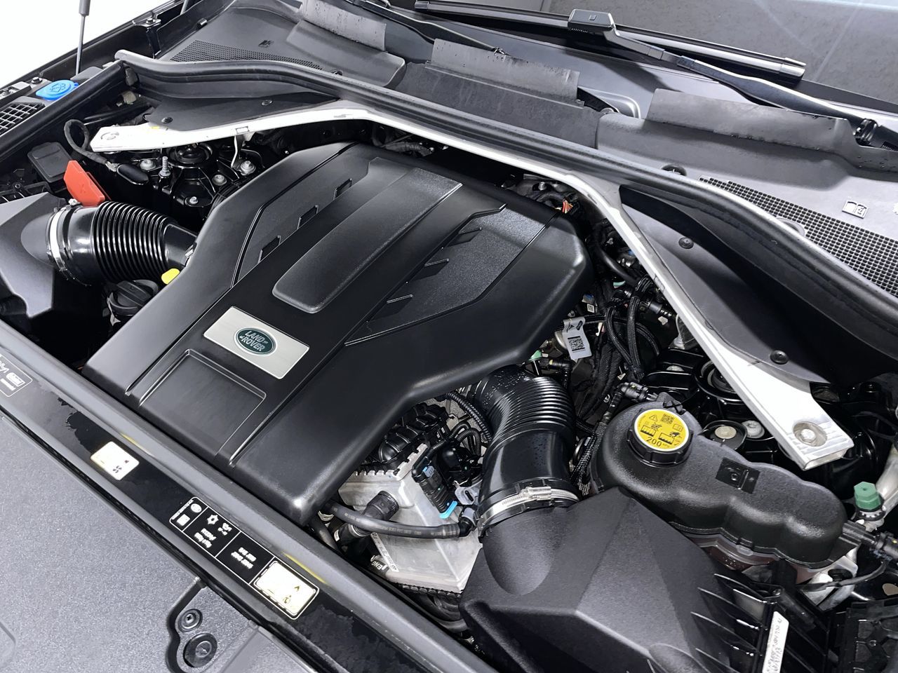 2023 Land Rover New Range Rover