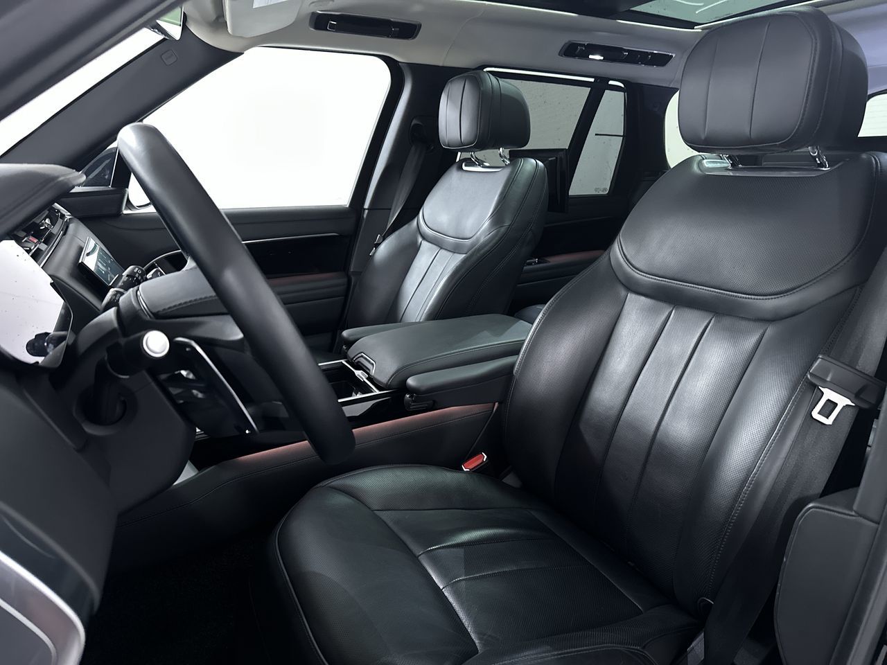 2023 Land Rover New Range Rover