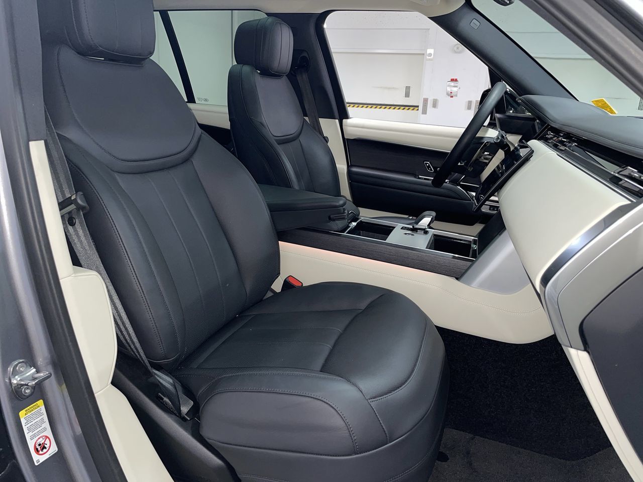 2024 Land Rover New Range Rover