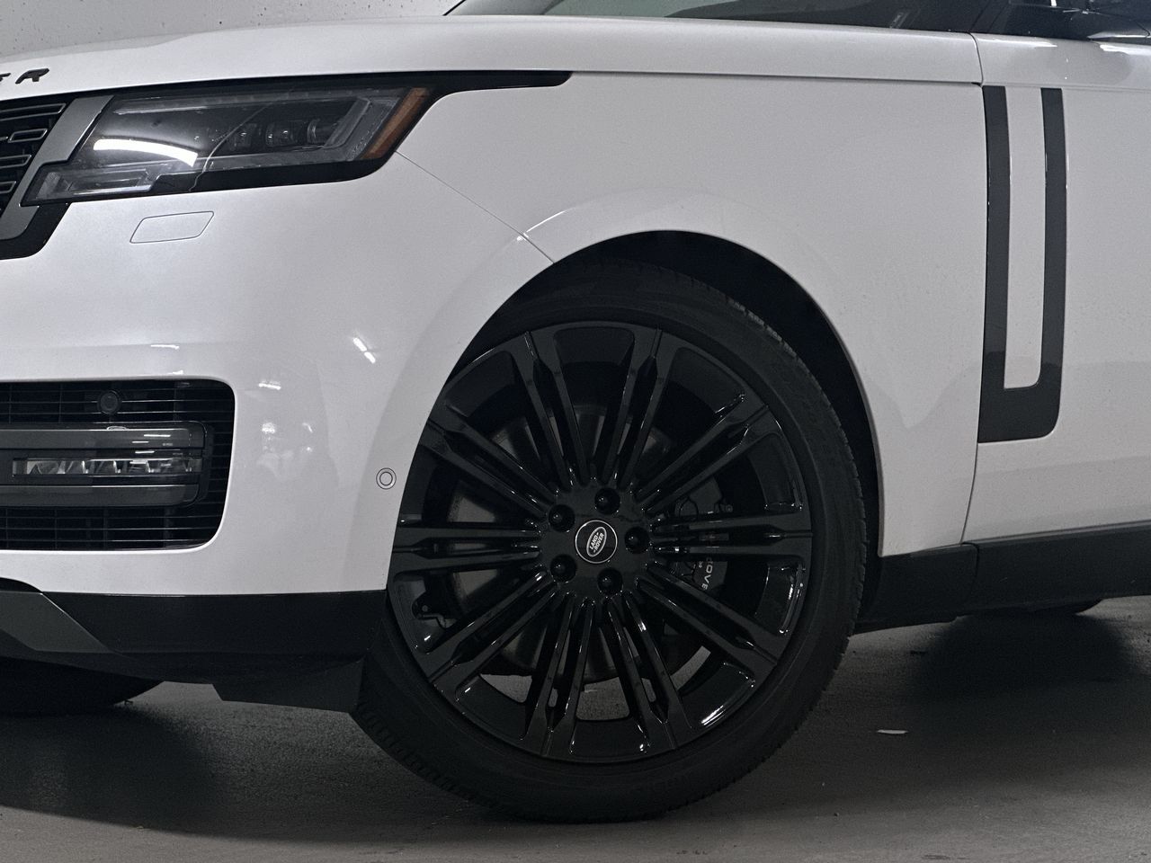2024 Land Rover New Range Rover