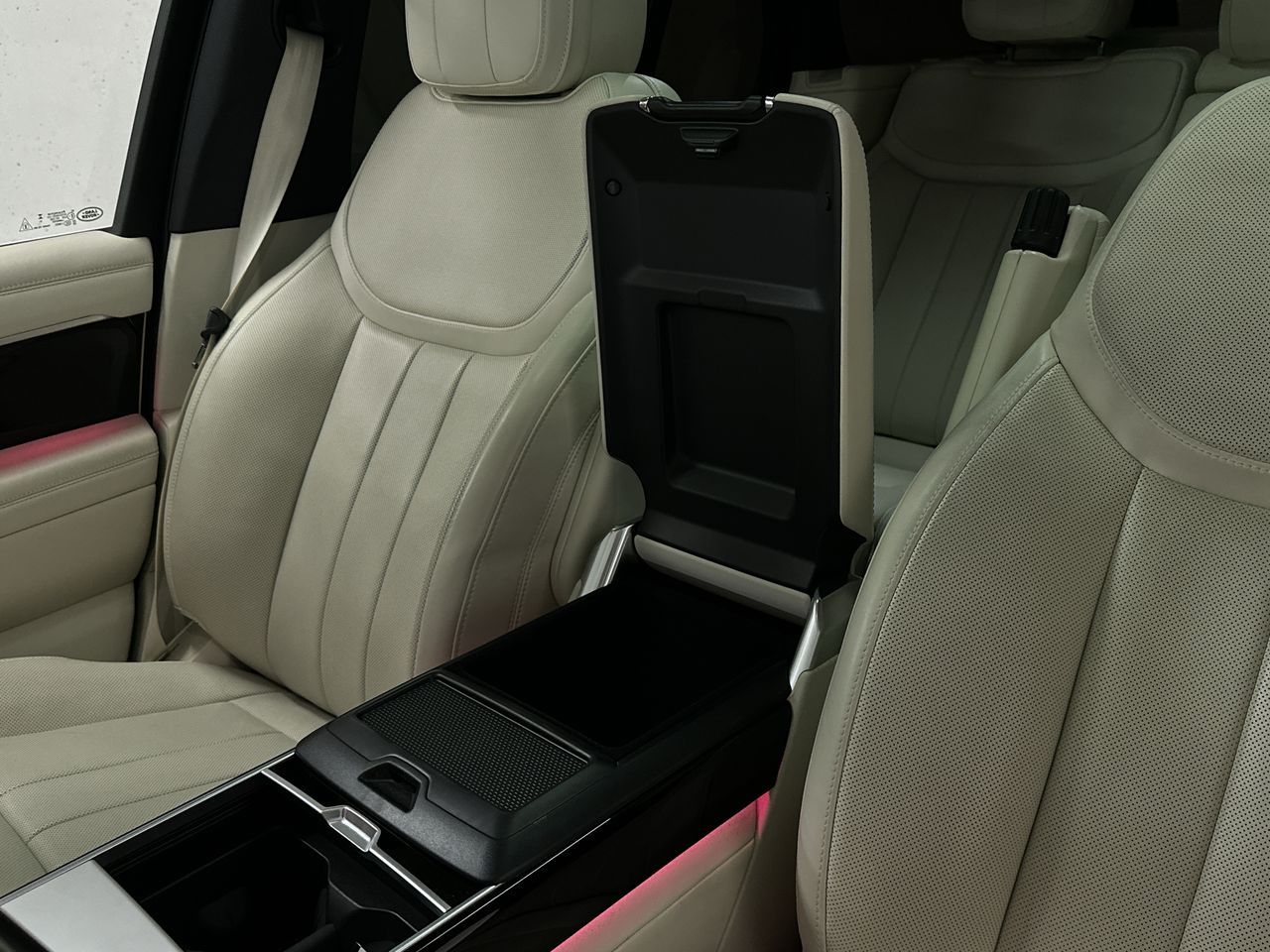 2024 Land Rover New Range Rover