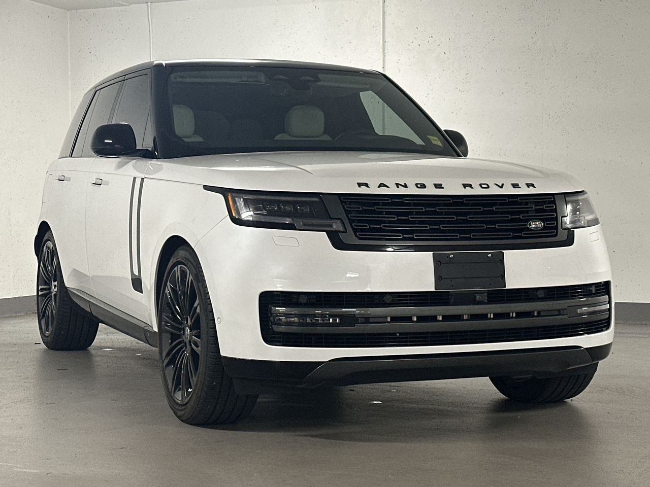 2024 Land Rover New Range Rover