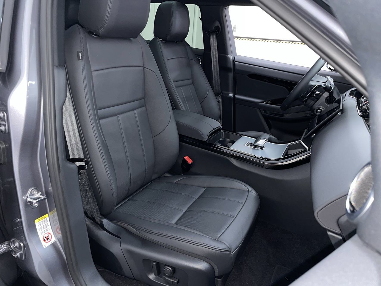 2024 Land Rover Range Rover Evoque in Vancouver, British Columbia