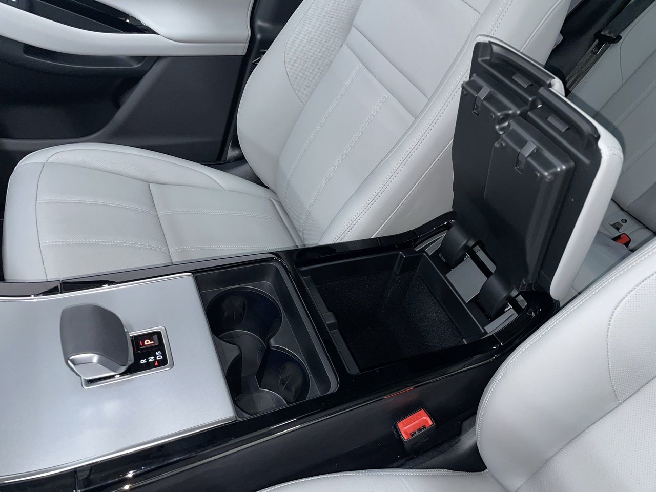 2024 Land Rover Range Rover Evoque in Vancouver, British Columbia