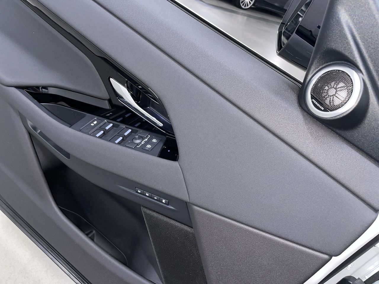 2024 Land Rover Range Rover Evoque in Vancouver, British Columbia