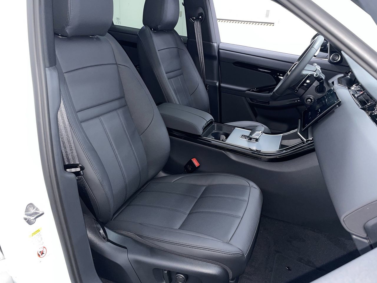 2024 Land Rover Range Rover Evoque in Vancouver, British Columbia