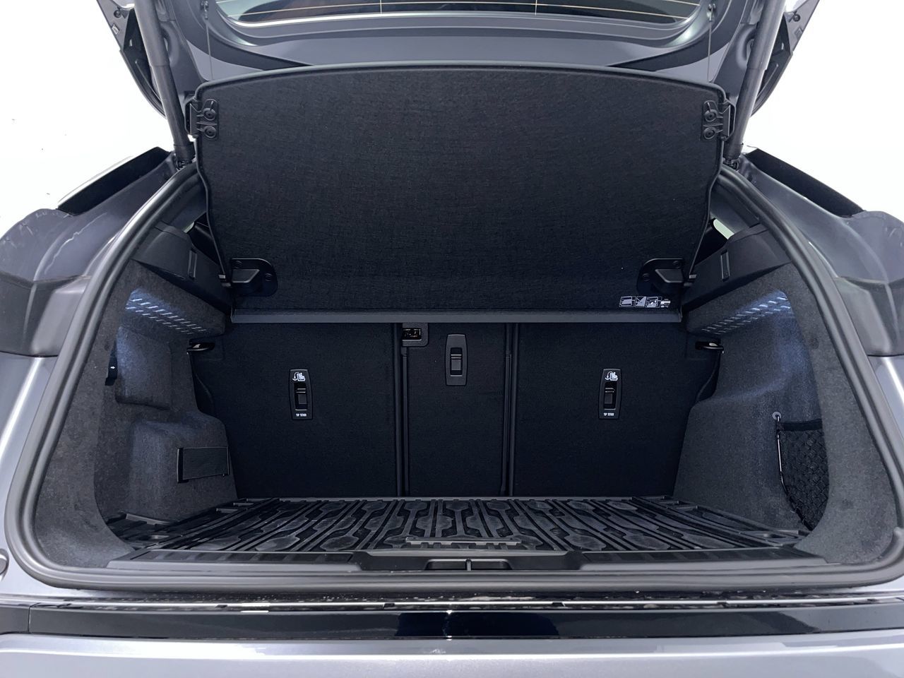 2024 Land Rover Range Rover Evoque in Vancouver, British Columbia
