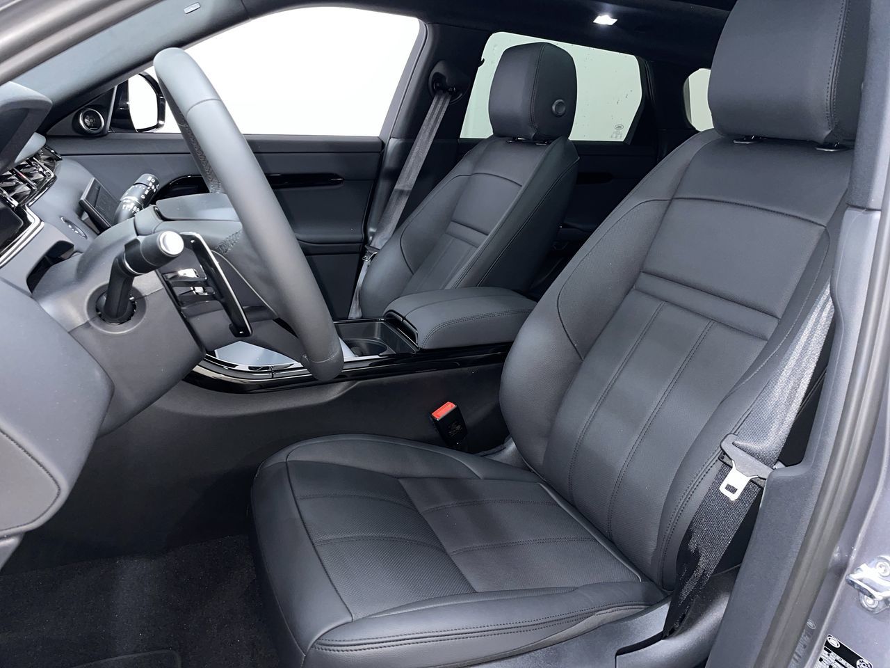 2024 Land Rover Range Rover Evoque in Vancouver, British Columbia