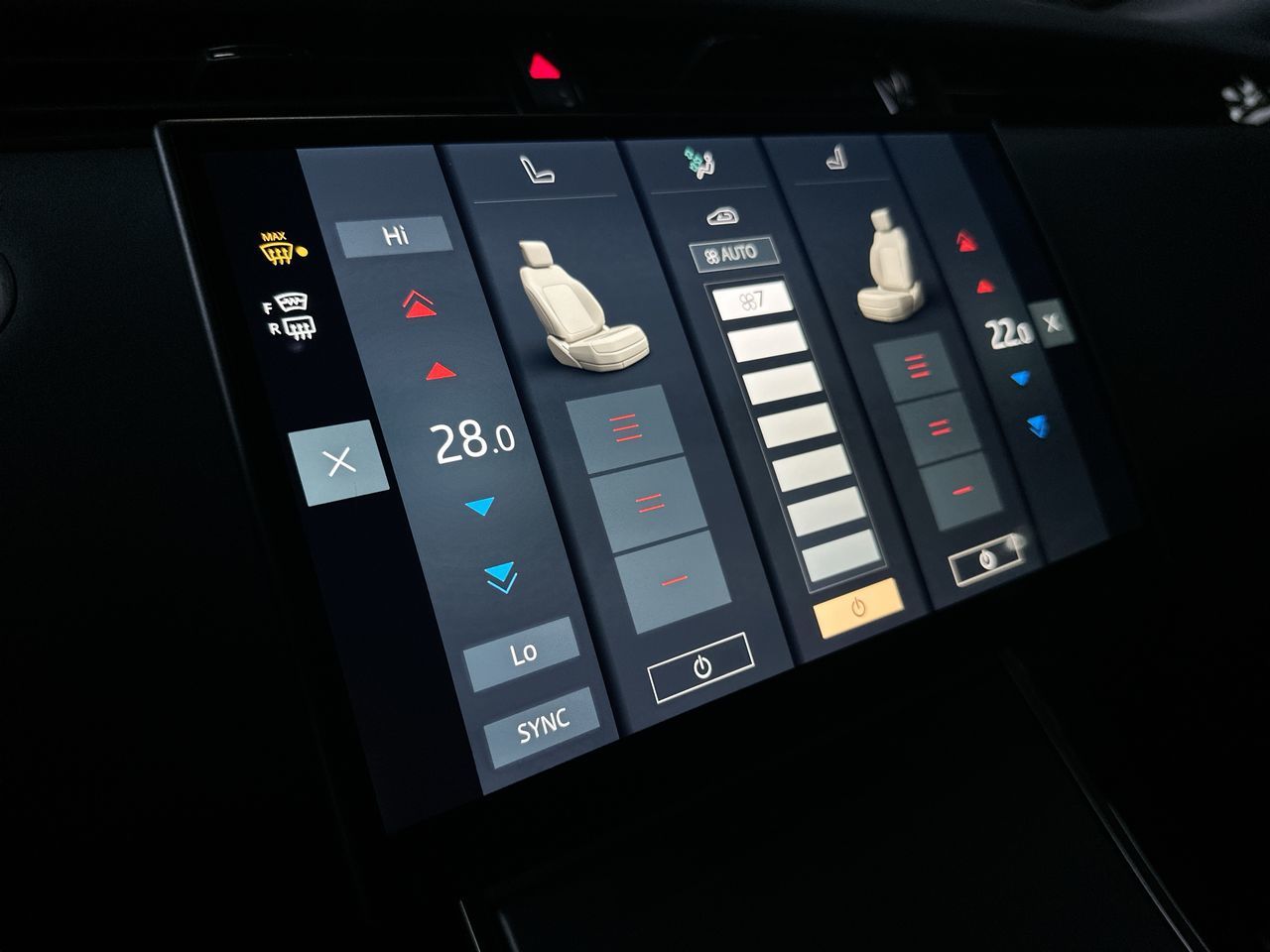 2025 Land Rover Range Rover Evoque in Vancouver, British Columbia