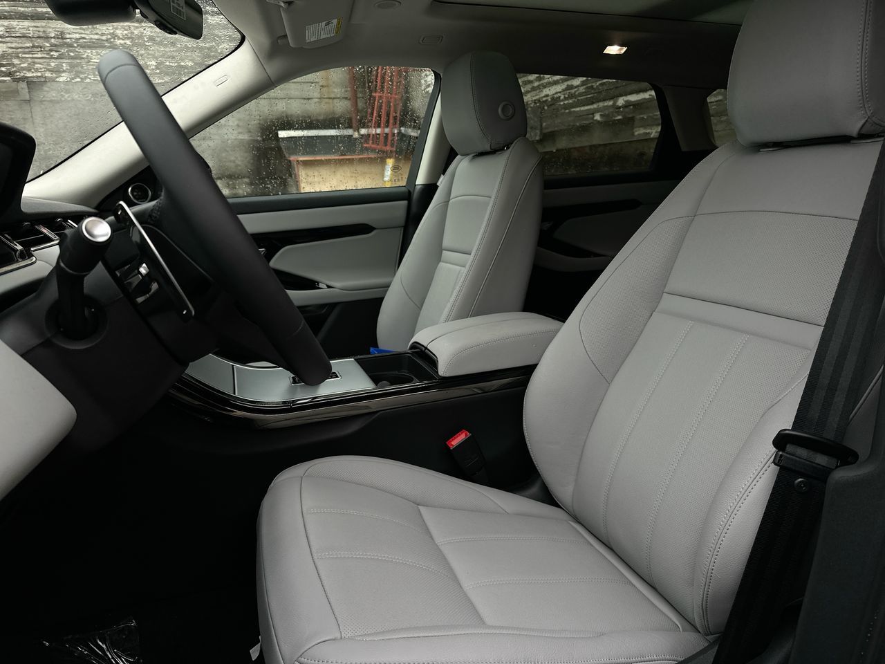 2025 Land Rover Range Rover Evoque