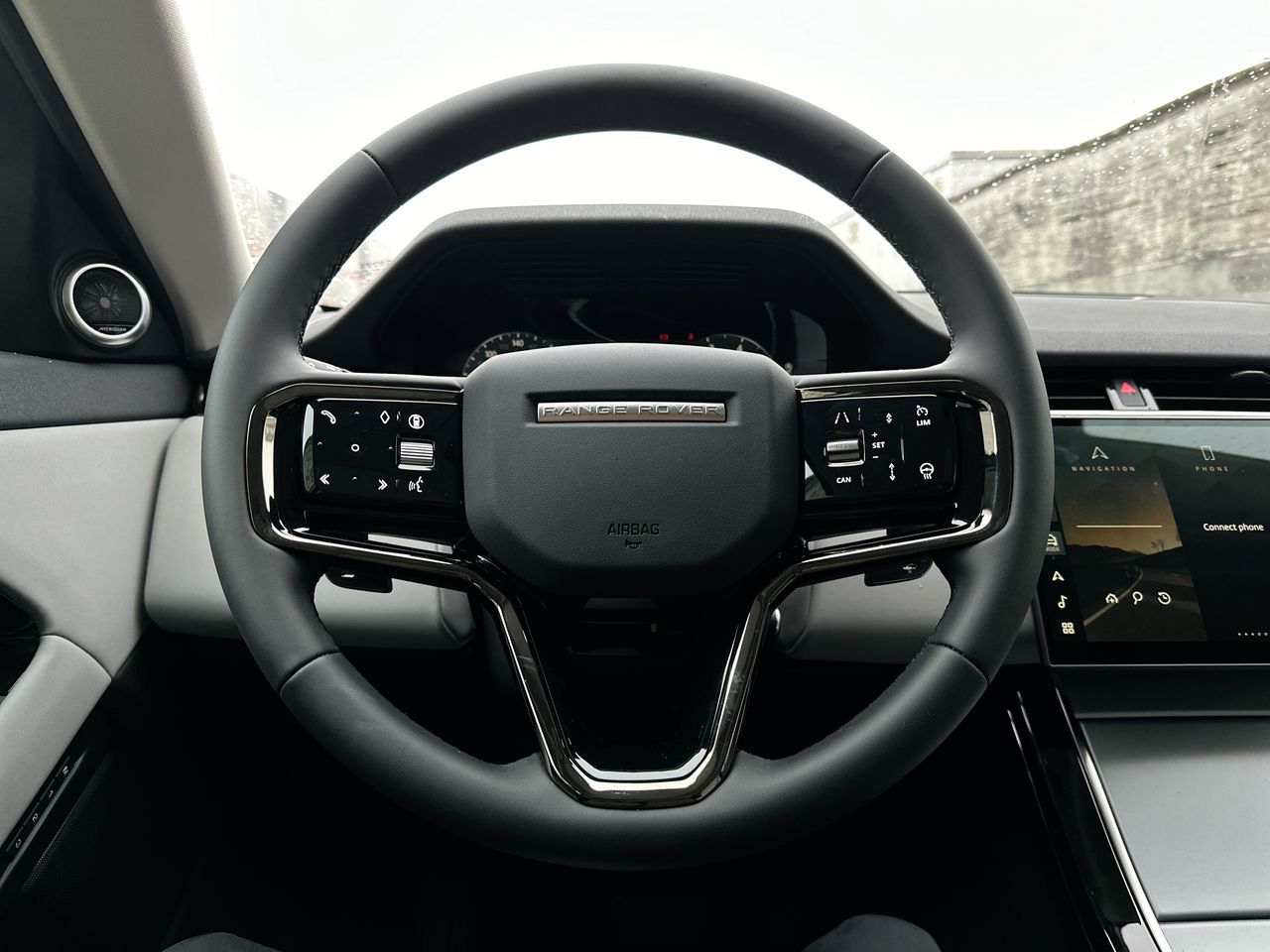 2025 Land Rover Range Rover Evoque