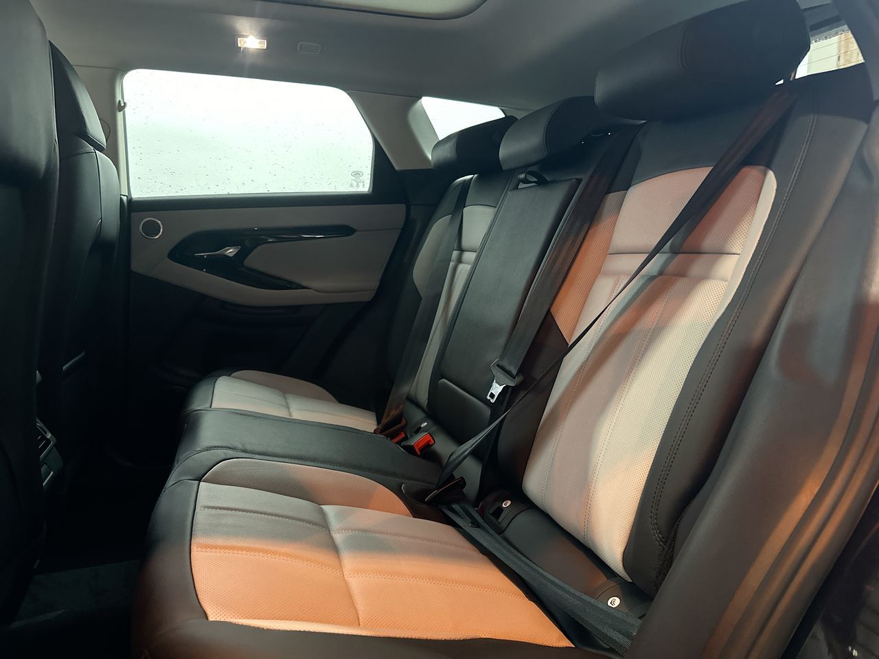 2025 Land Rover Range Rover Evoque in Vancouver, British Columbia