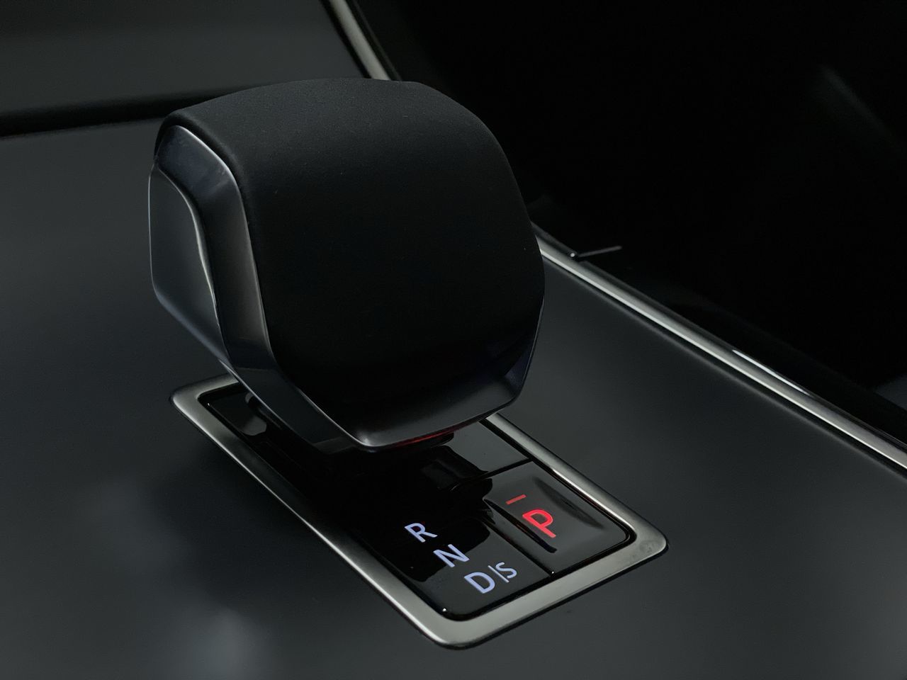 2026 Land Rover Range Rover Evoque