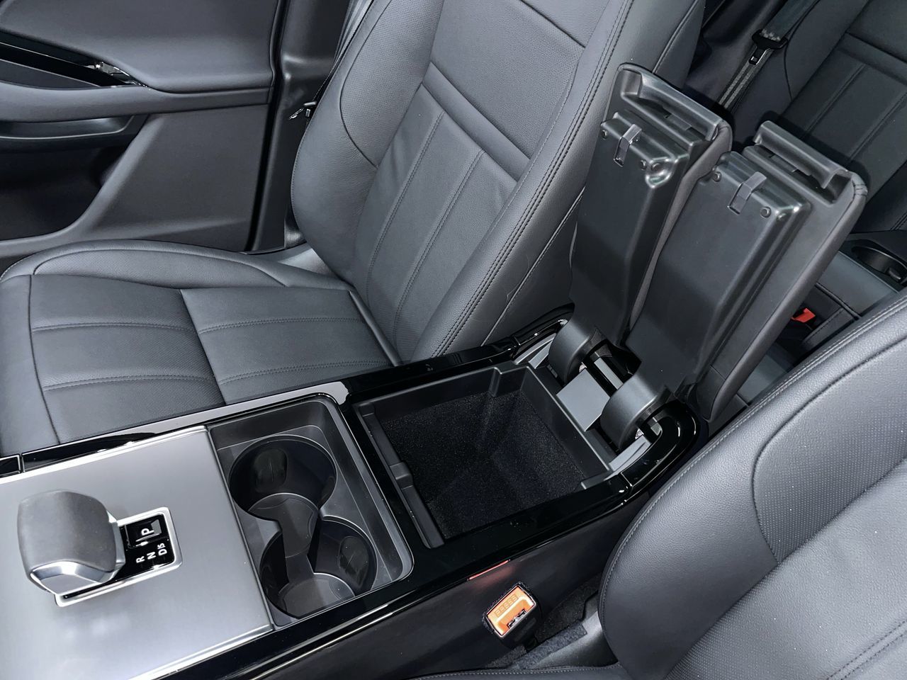 2026 Land Rover Range Rover Evoque