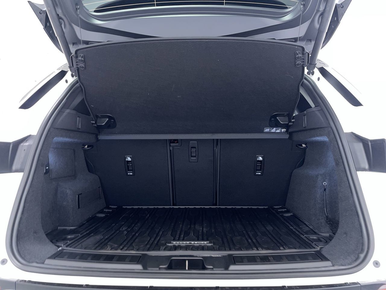 2026 Land Rover Range Rover Evoque