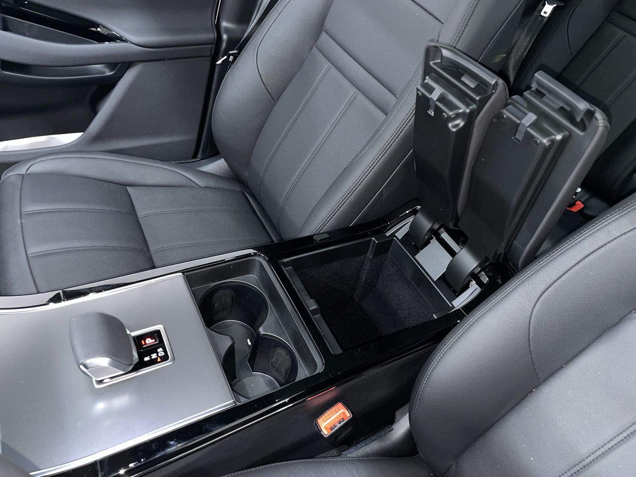 2026 Land Rover Range Rover Evoque in Vancouver, British Columbia