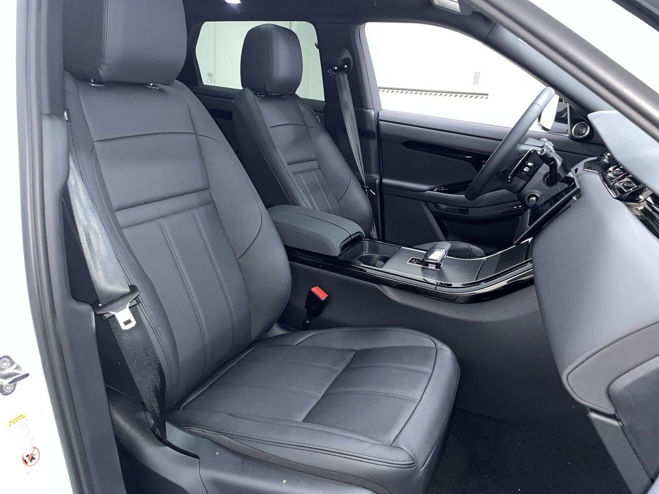 2026 Land Rover Range Rover Evoque