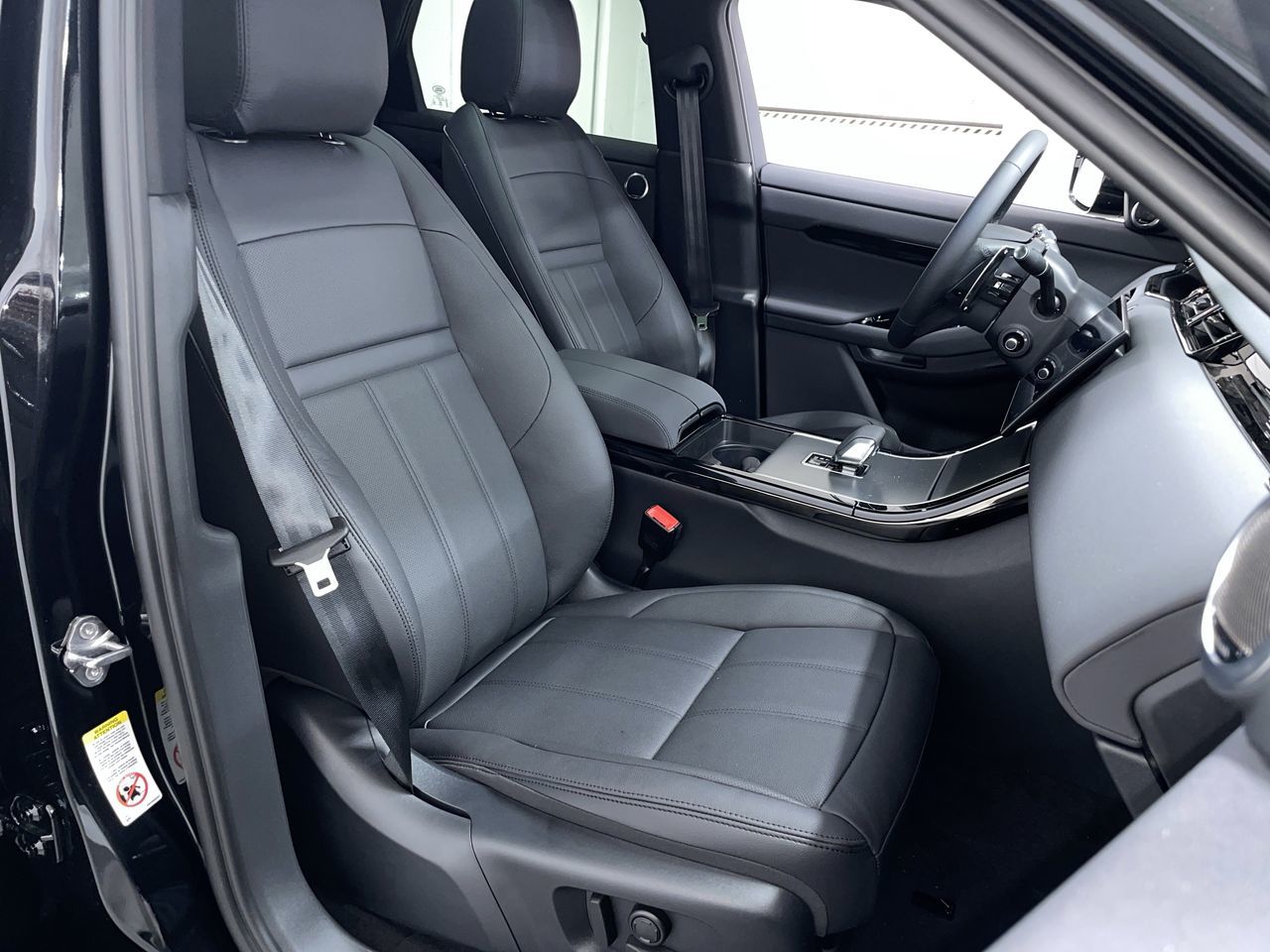 2026 Land Rover Range Rover Evoque