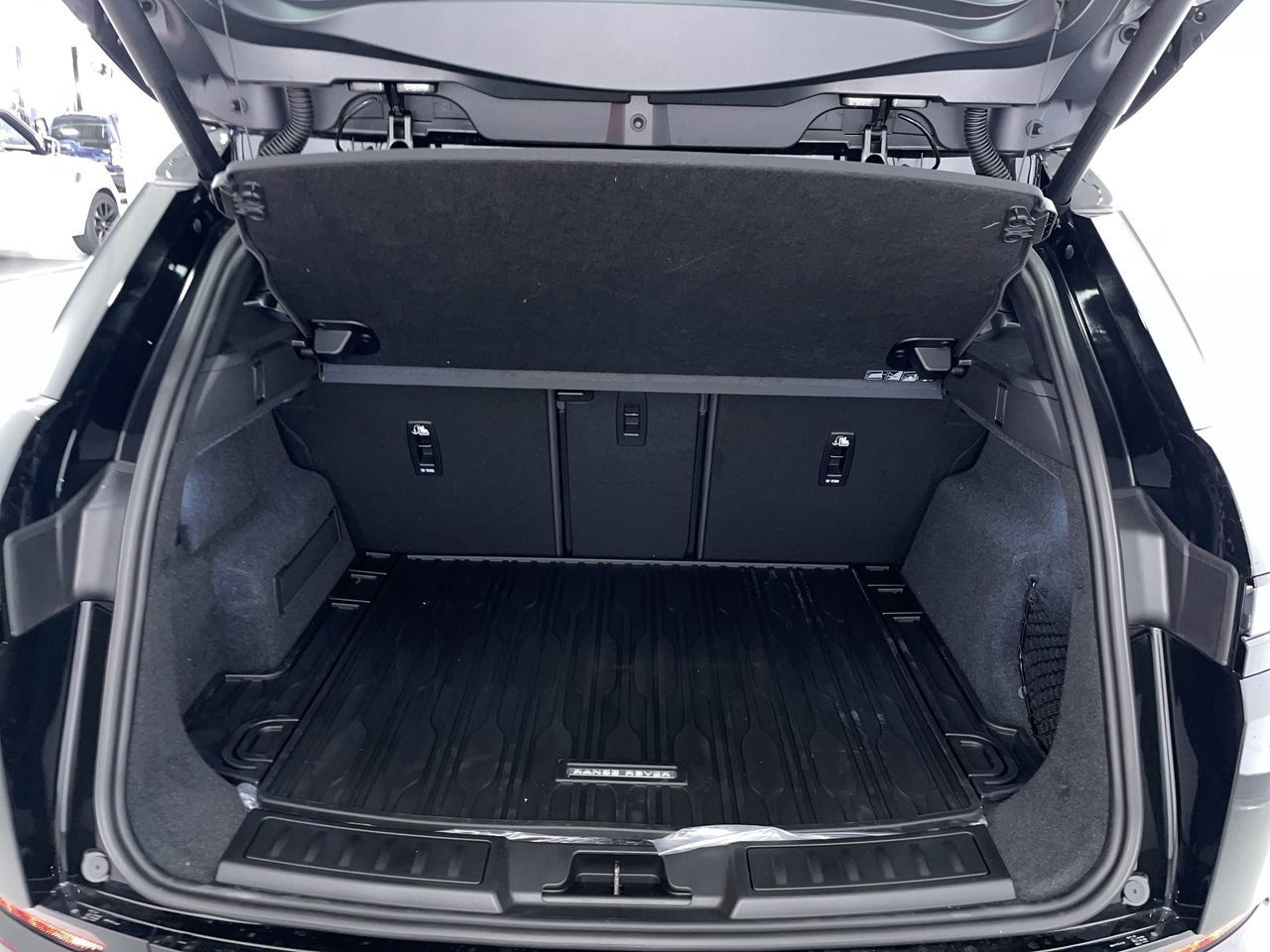 2026 Land Rover Range Rover Evoque