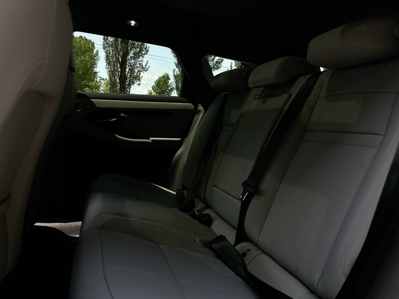 2026 Land Rover Range Rover Evoque