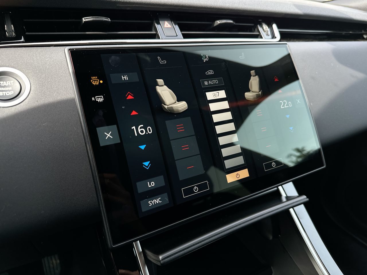 2026 Land Rover Range Rover Evoque