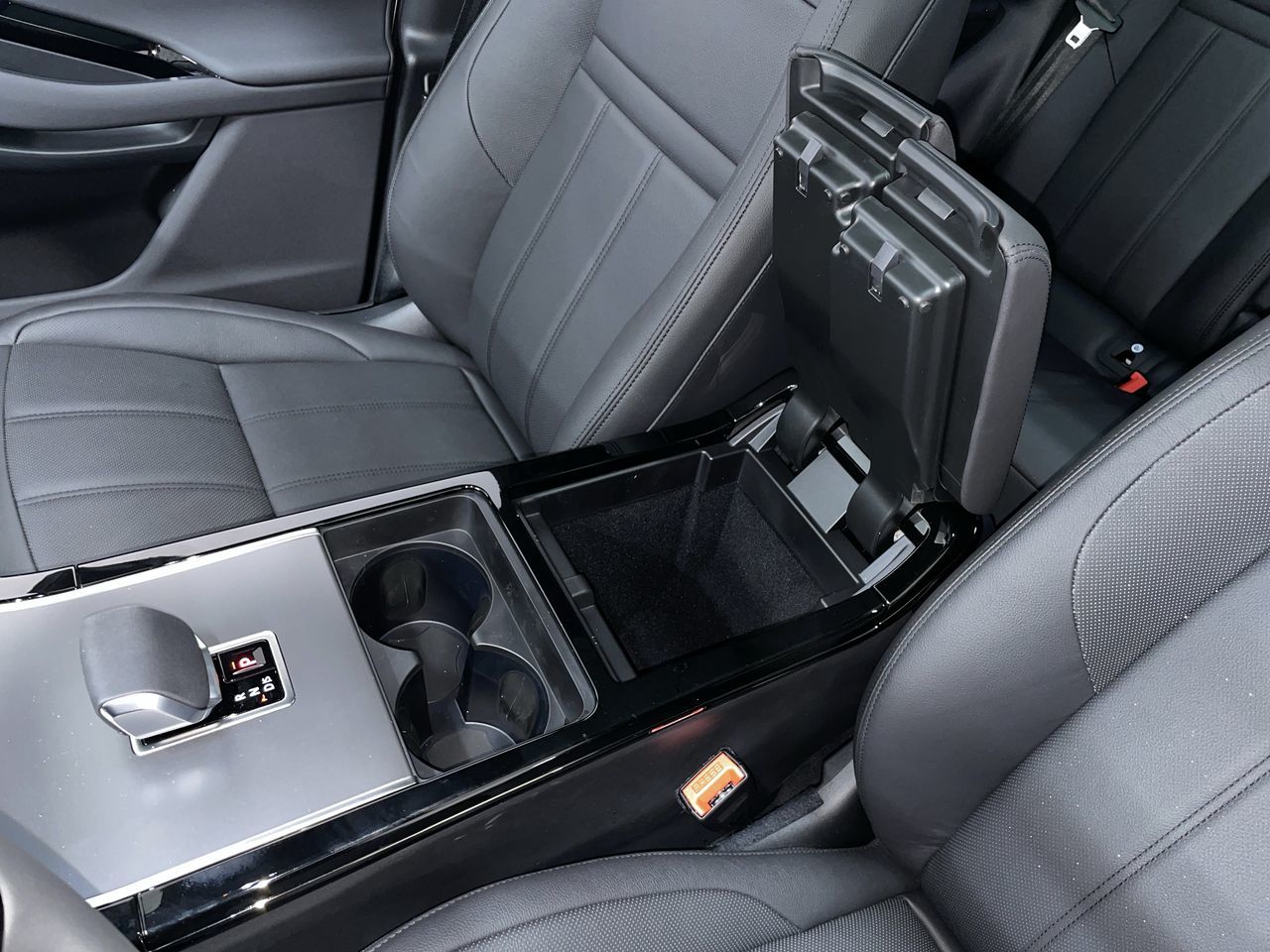 2026 Land Rover Range Rover Evoque