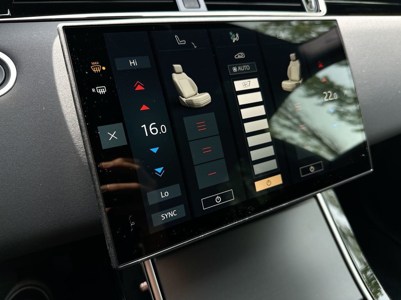 2026 Land Rover Range Rover Evoque