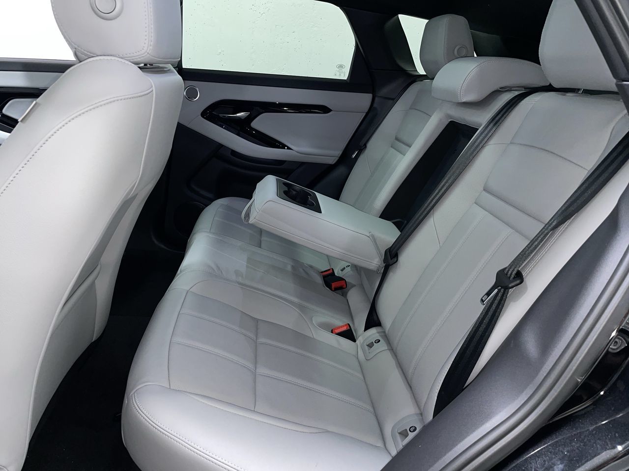 2026 Land Rover Range Rover Evoque