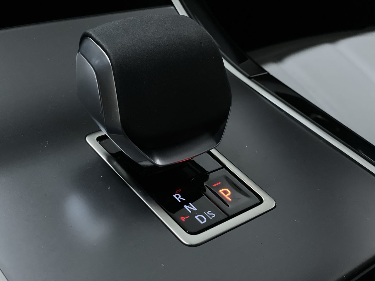 2026 Land Rover Range Rover Evoque