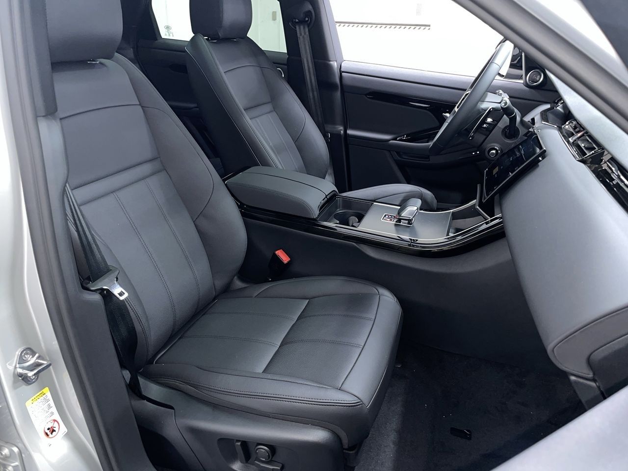 2026 Land Rover Range Rover Evoque