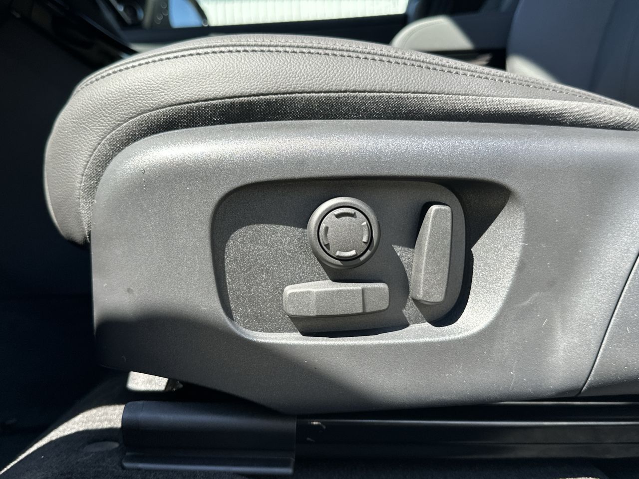 2026 Land Rover Range Rover Evoque