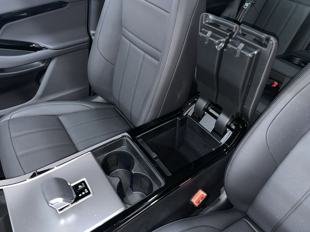 2026 Land Rover Range Rover Evoque