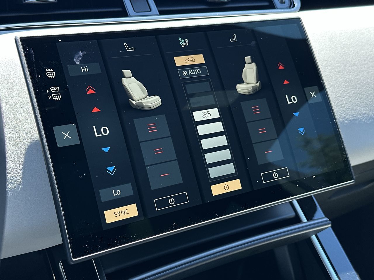 2026 Land Rover Range Rover Evoque