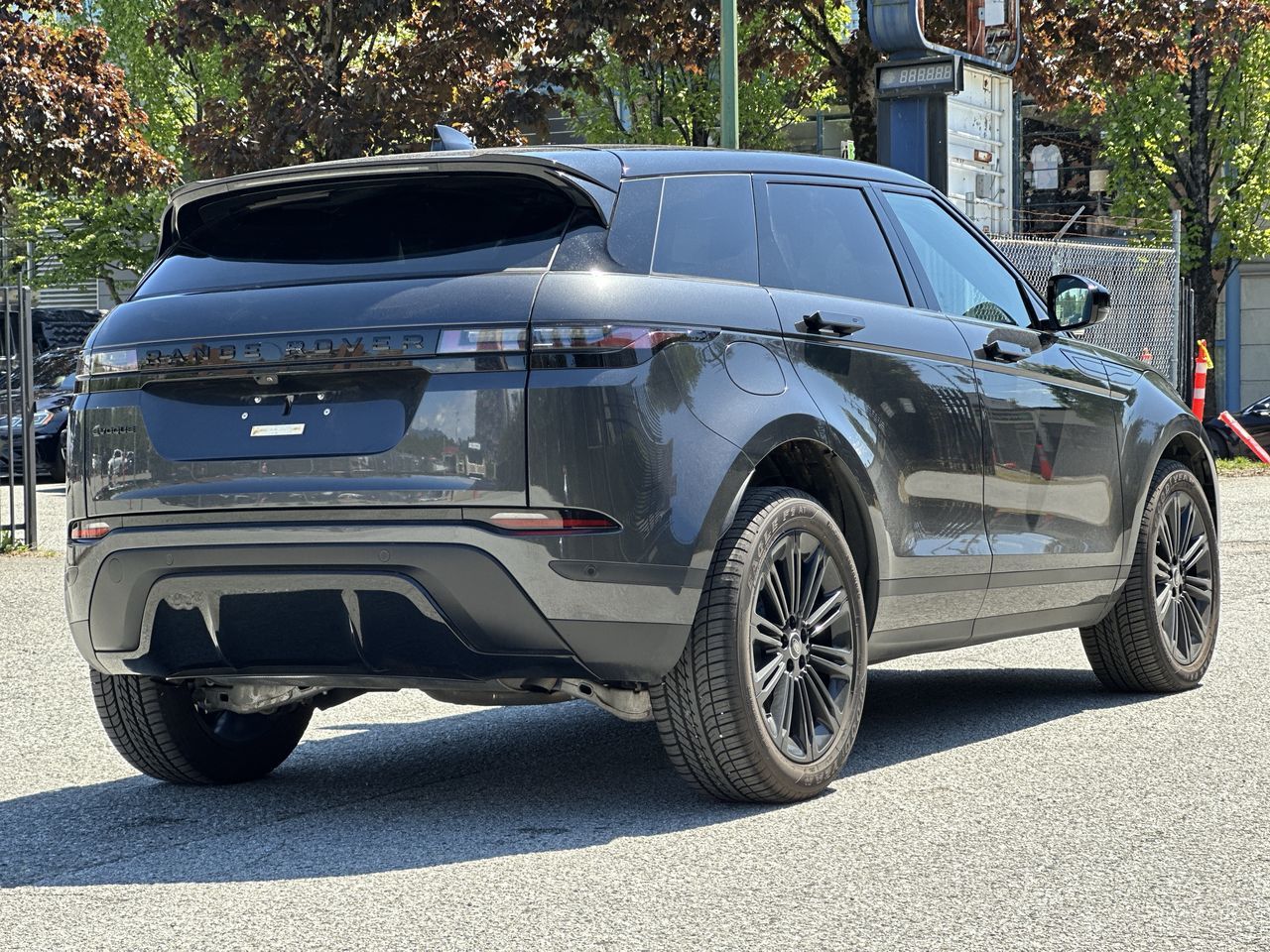 2026 Land Rover Range Rover Evoque
