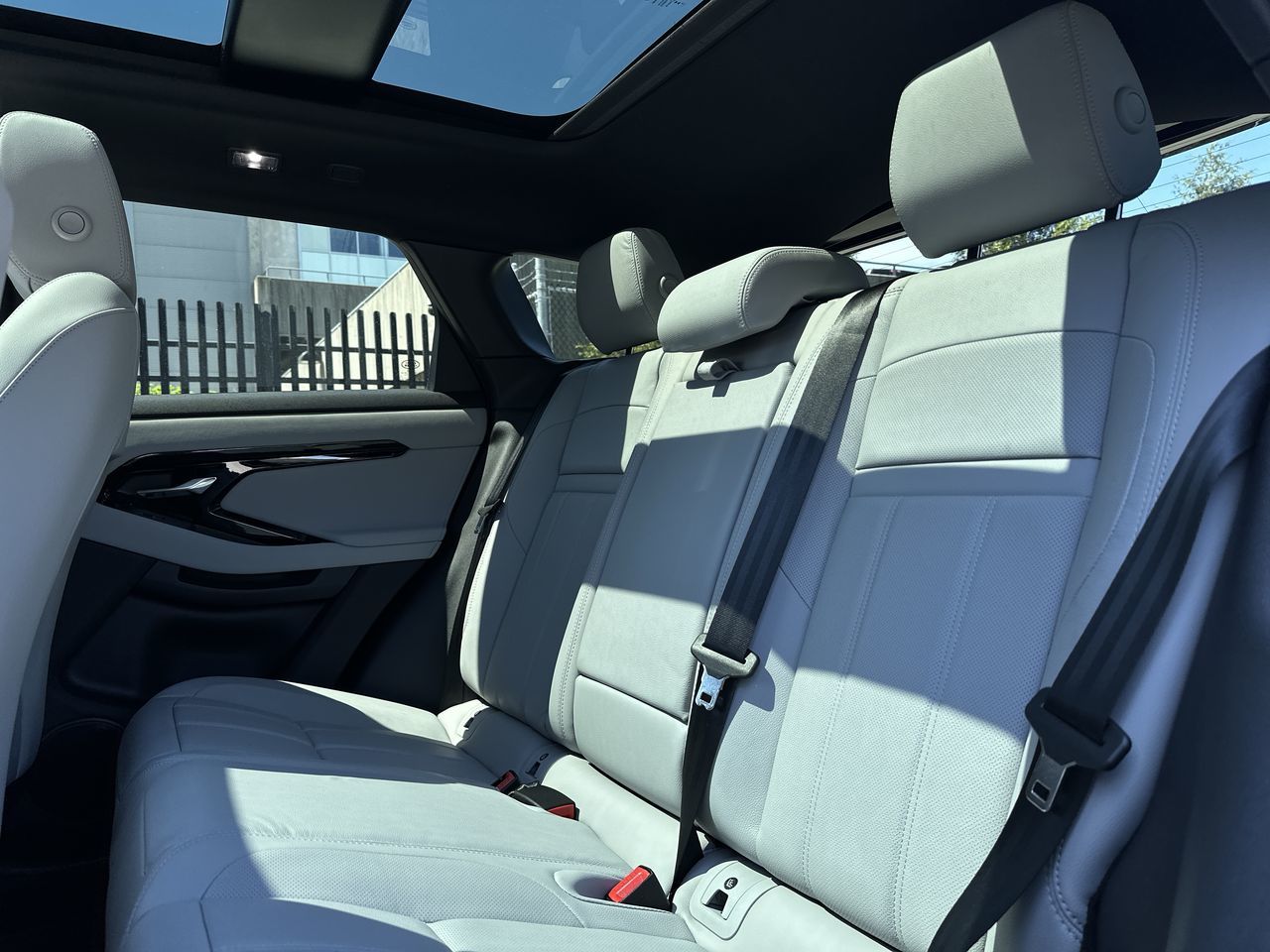 2026 Land Rover Range Rover Evoque