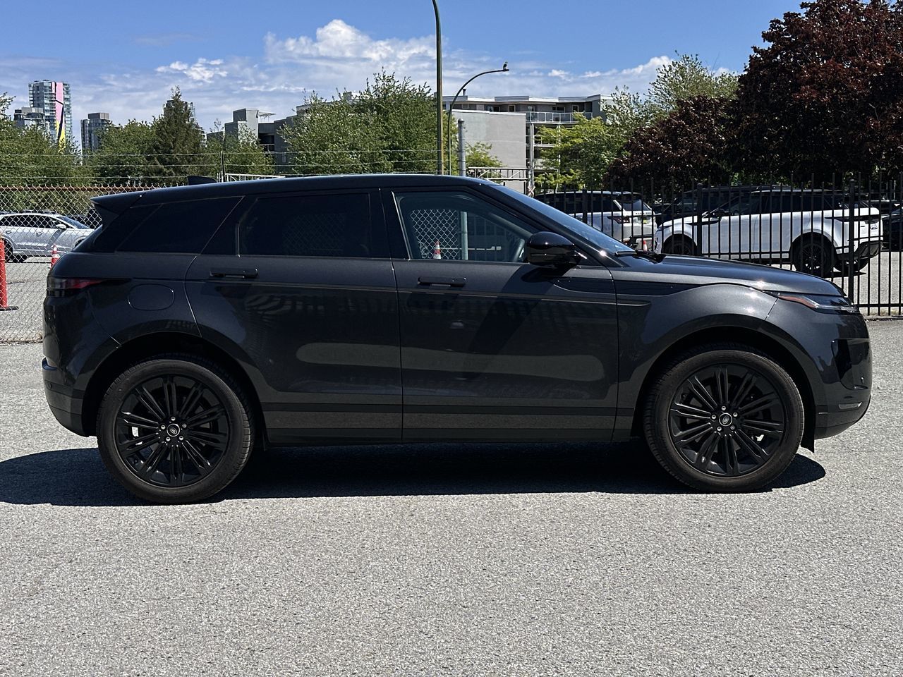 2026 Land Rover Range Rover Evoque