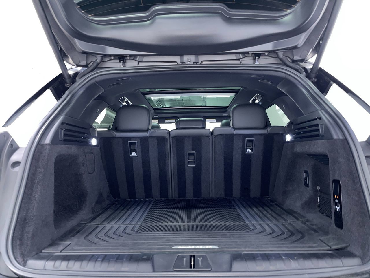 2023 Land Rover Range Rover Sport