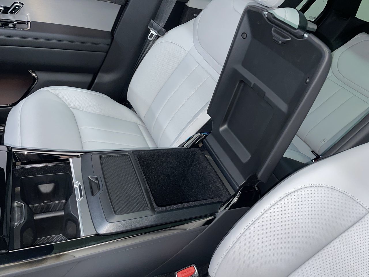 2024 Land Rover Range Rover Sport
