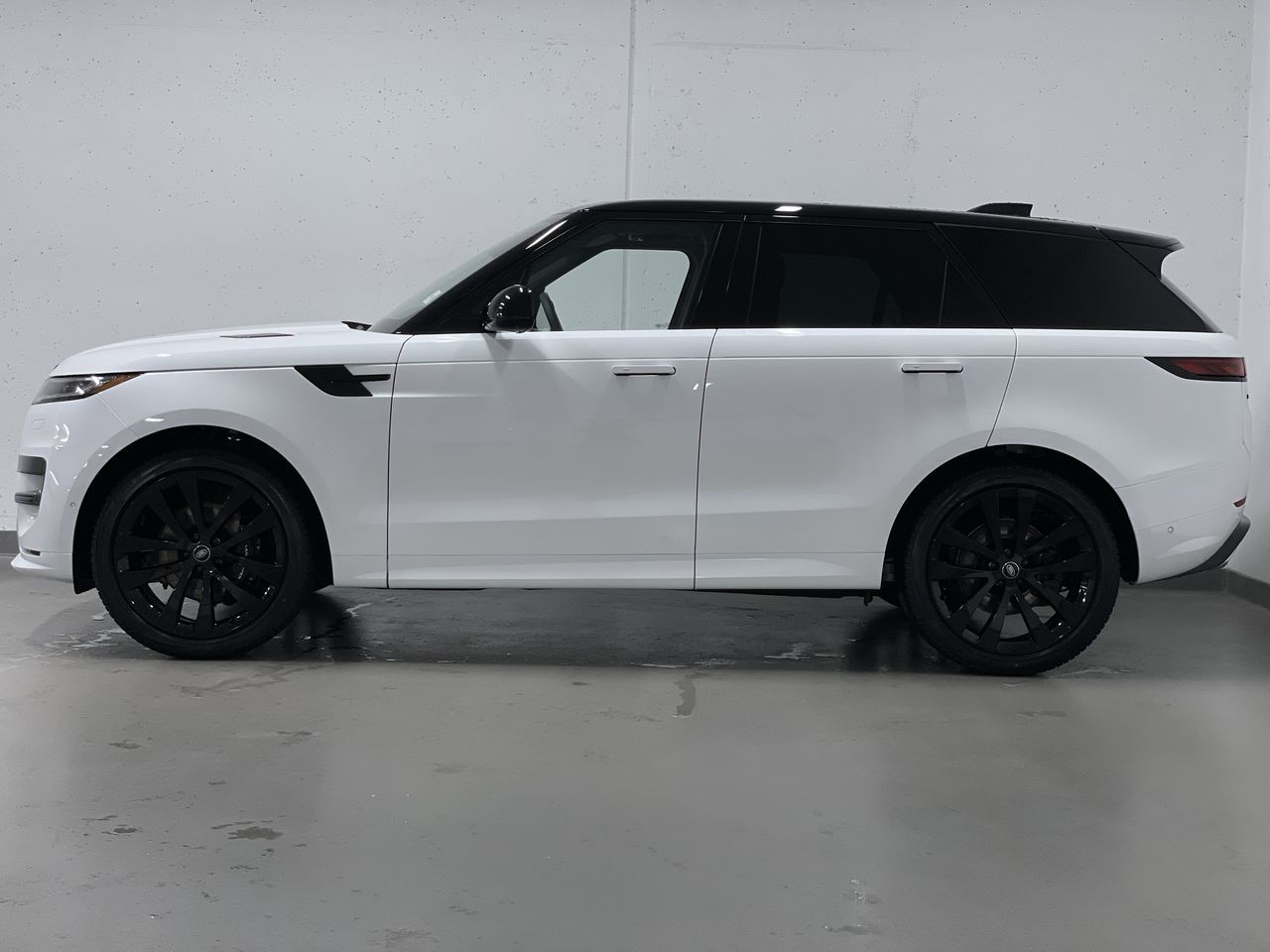 2024 Land Rover Range Rover Sport