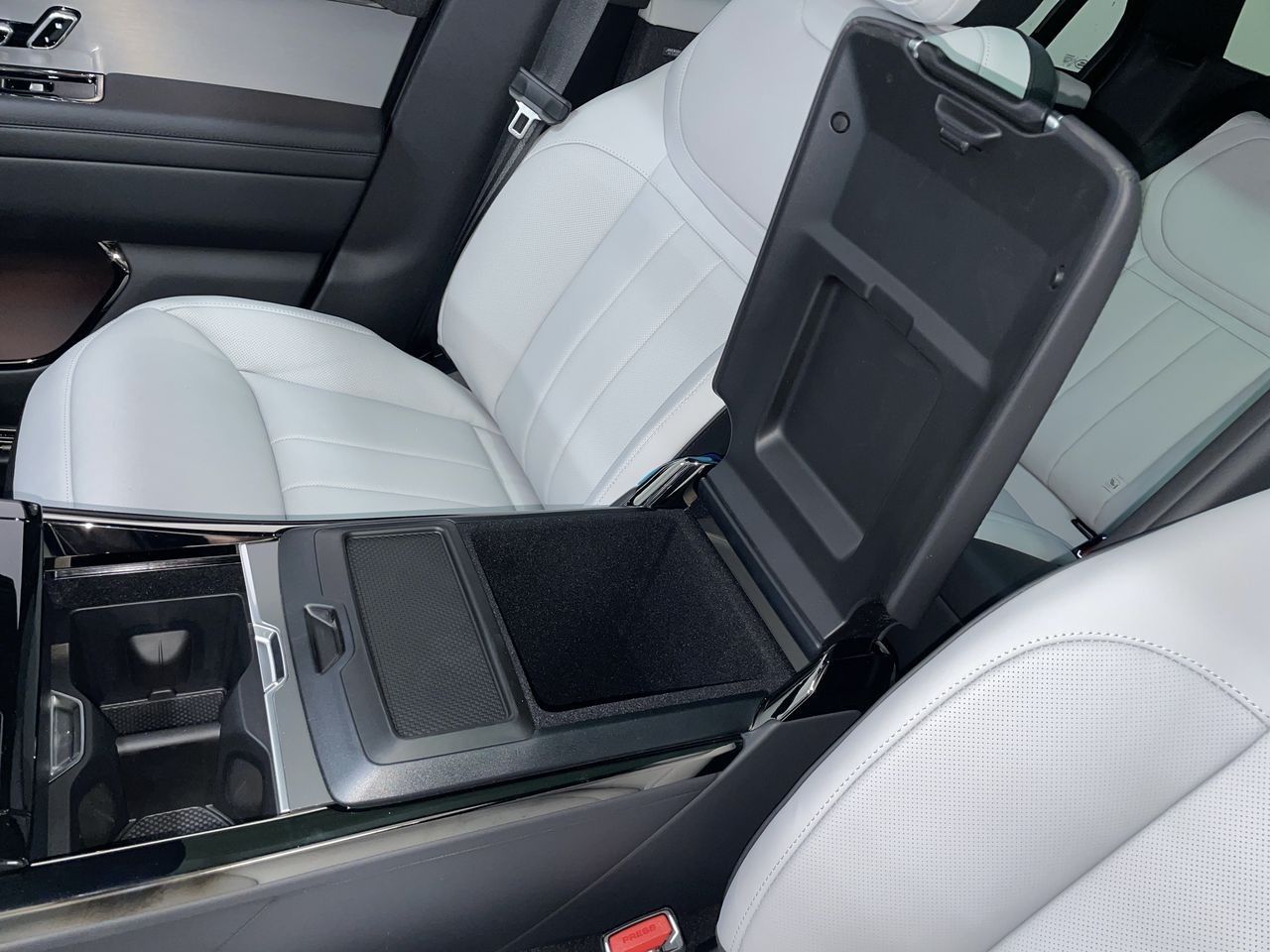 2024 Land Rover Range Rover Sport
