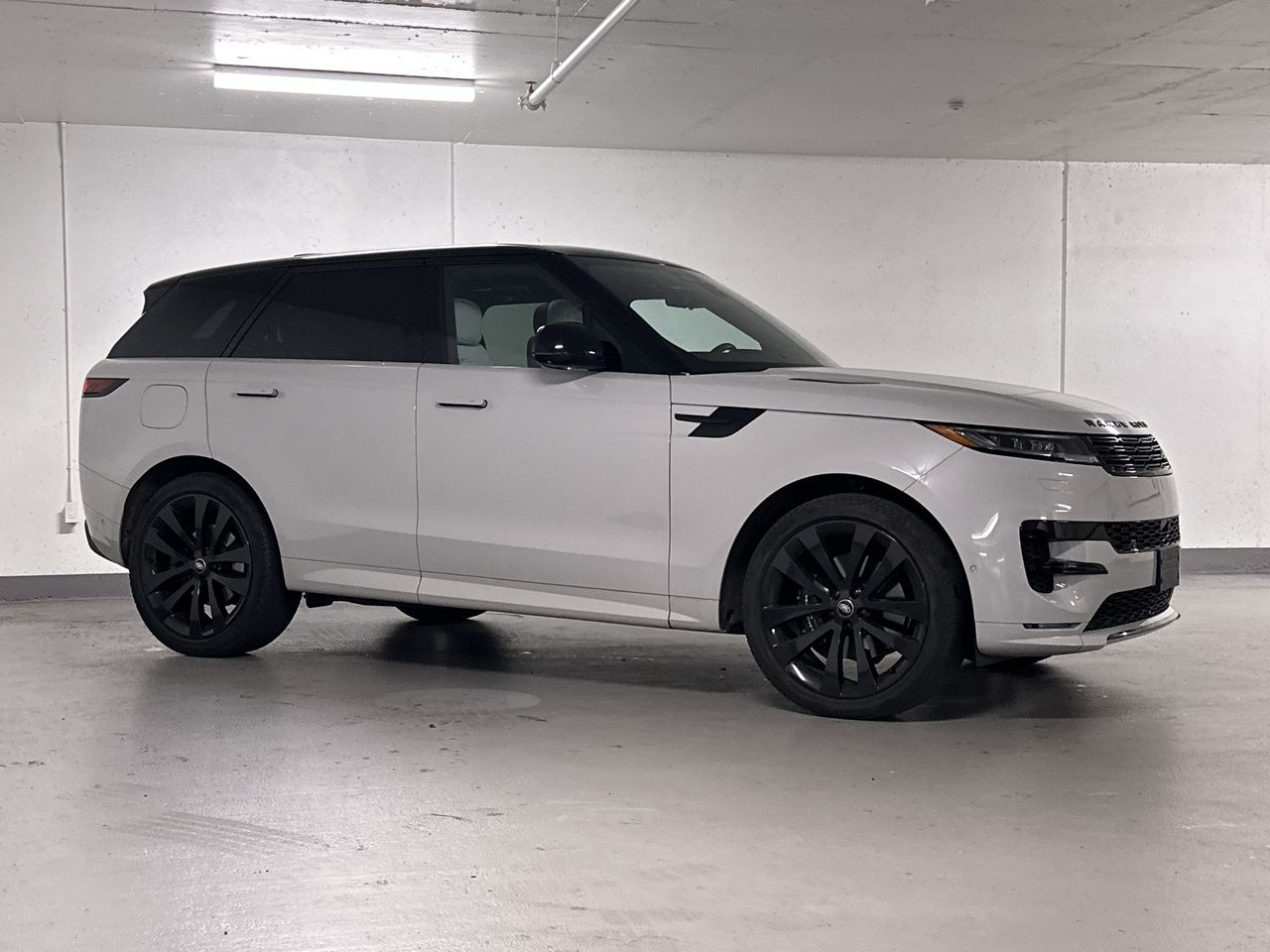 2024 Land Rover Range Rover Sport