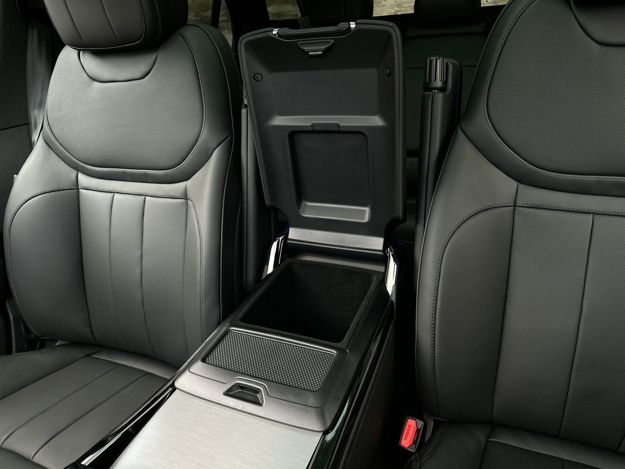 2025 Land Rover Range Rover Sport in Vancouver, British Columbia